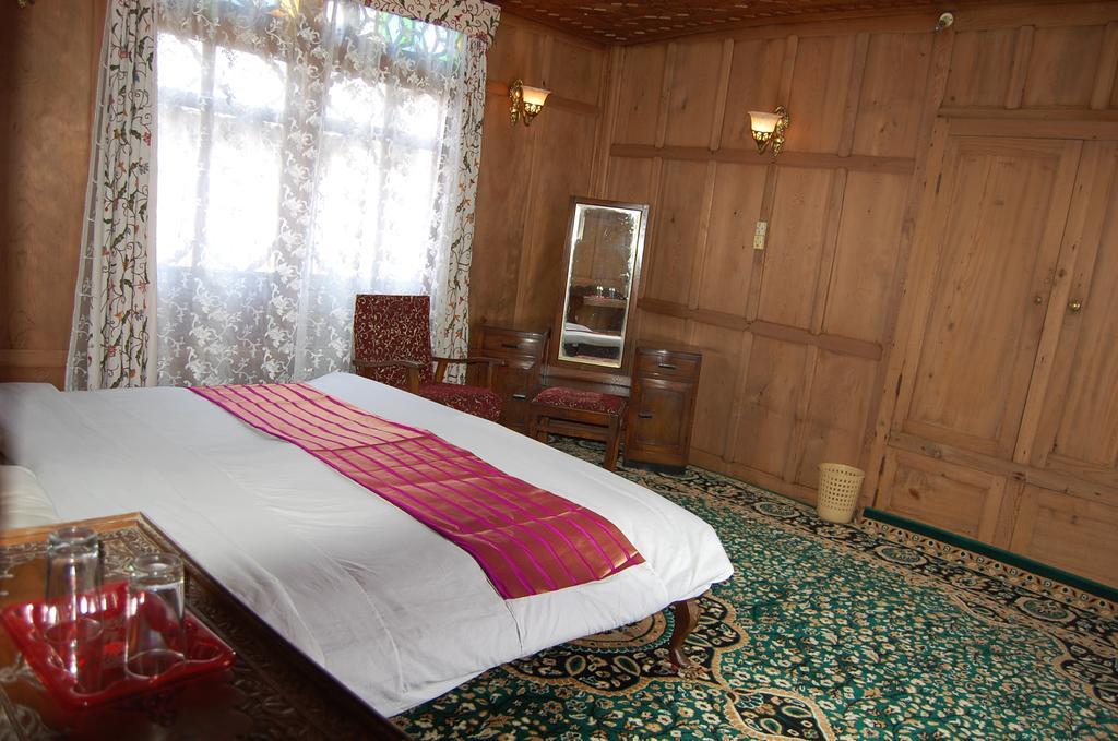 White House Group Of Houseboats Hotel Srinagar  Luaran gambar