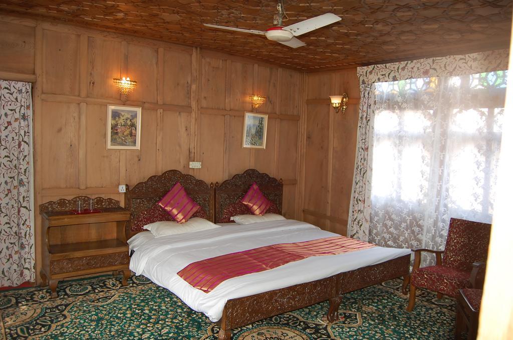 White House Group Of Houseboats Hotel Srinagar  Luaran gambar