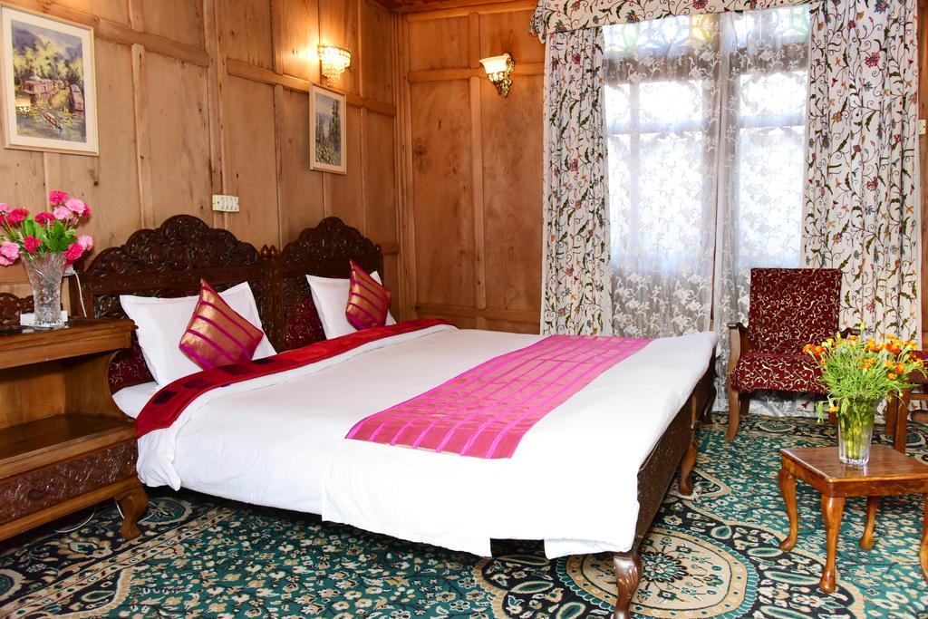 White House Group Of Houseboats Hotel Srinagar  Luaran gambar